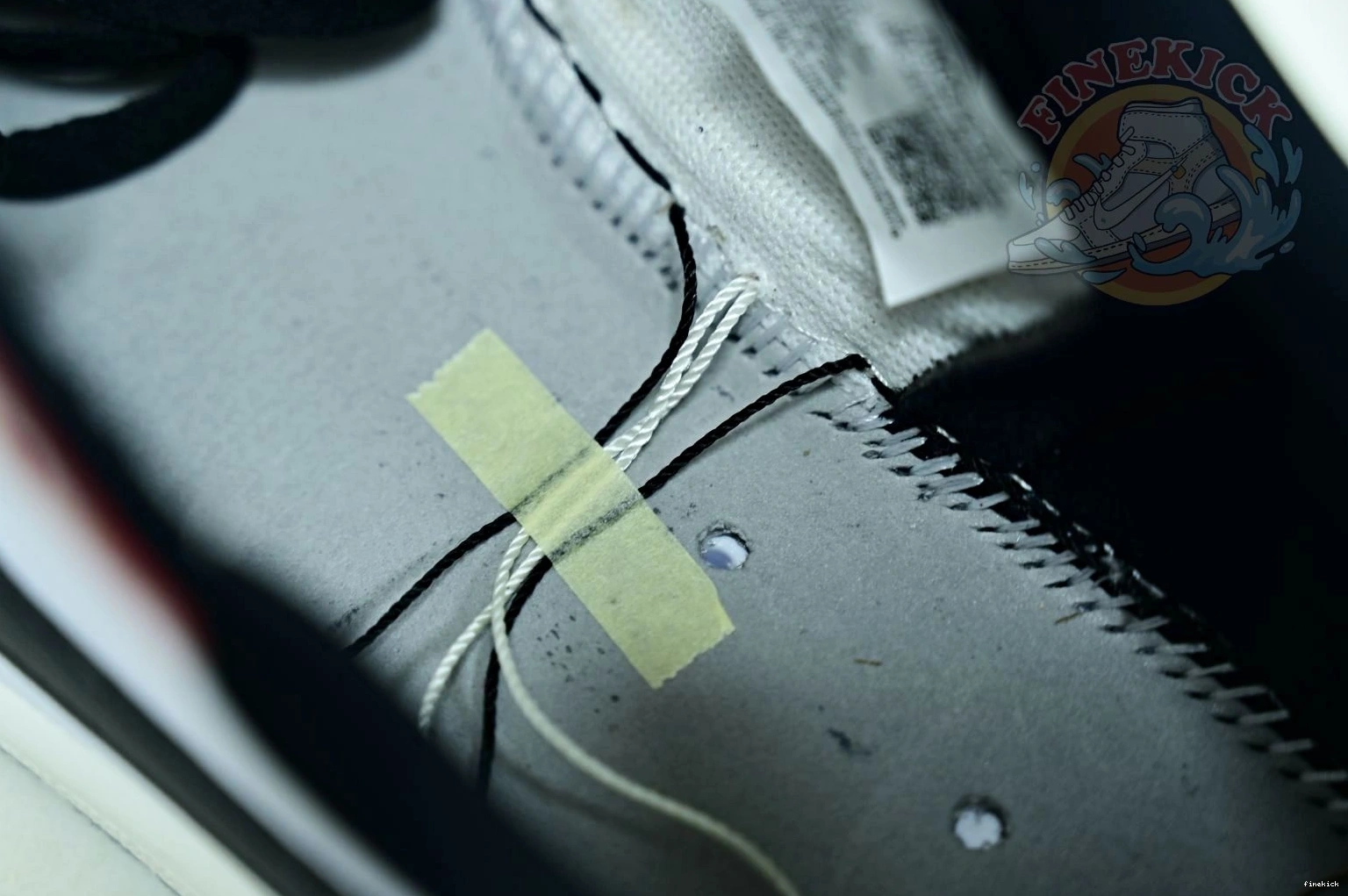 Jordan1 Room Jordan OG Trophy Low x Air 0129